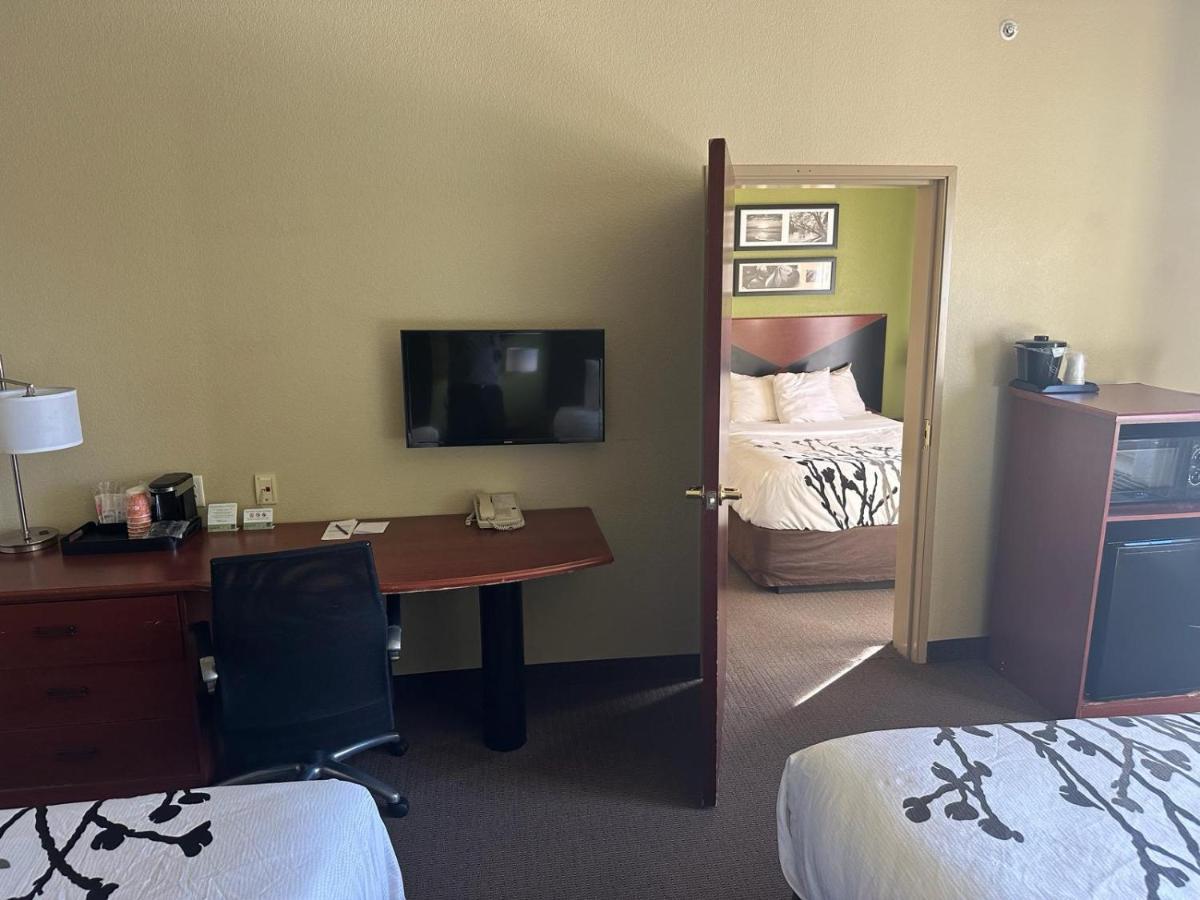 Sleep Inn & Suites At Six Flags Сан-Антонио Экстерьер фото